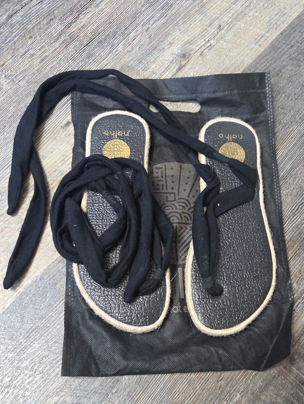 nalho Sandal with Natural Jute Trim
